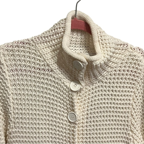 Cream white Button-Up Women's knit crochet Sweater - Picture 6 of 14